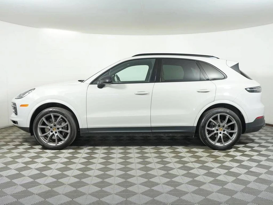 2023 Porsche 9Y0/9Y3 Cayenne - Image 2 of 5