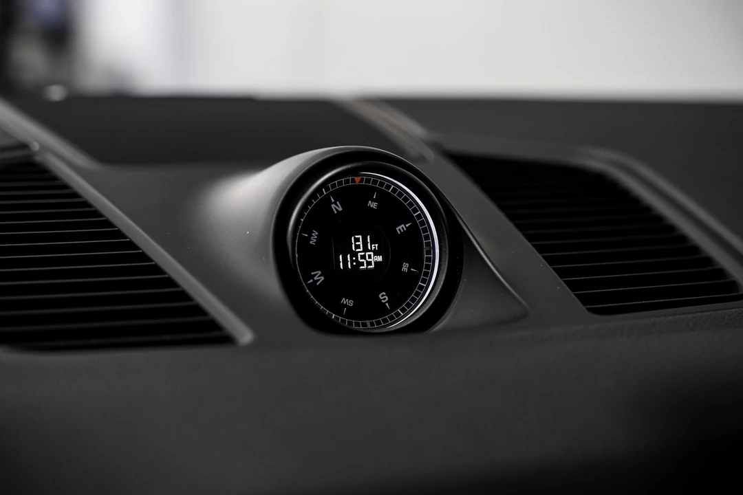 2023 Porsche 9Y0/9Y3 Cayenne - Image 12 of 12