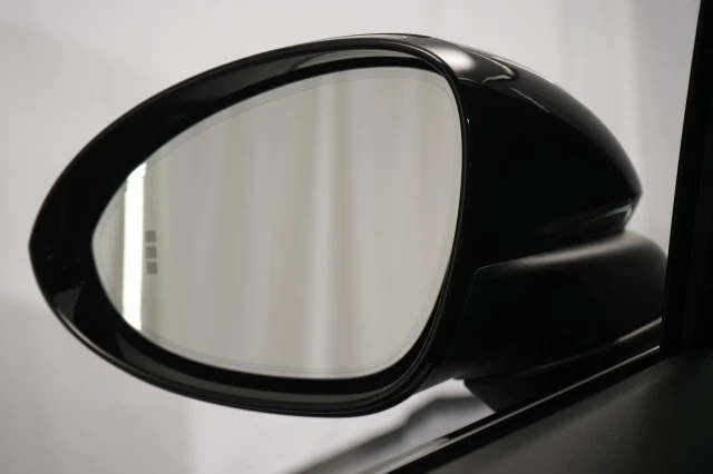 2023 Porsche 9Y0/9Y3 Cayenne - Image 19 of 31