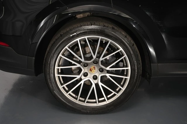 2023 Porsche 9Y0/9Y3 Cayenne - Image 17 of 31