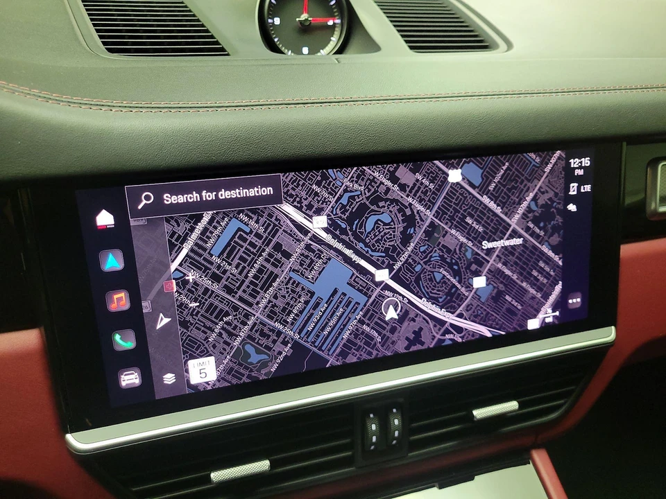 2023 Porsche 9Y0/9Y3 Cayenne - Image 13 of 25