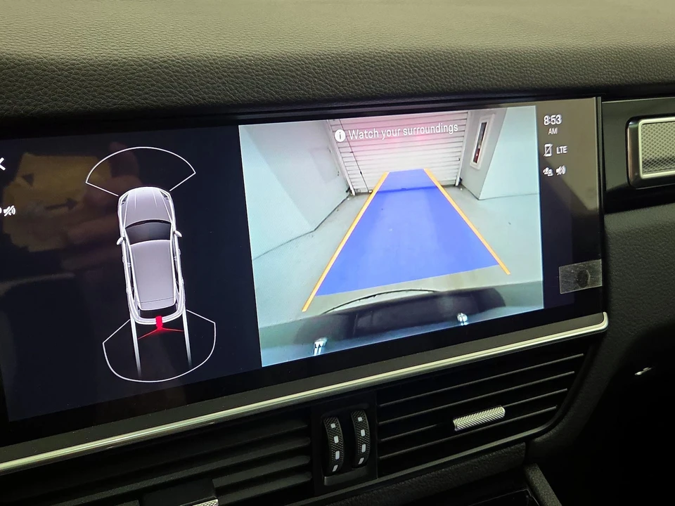 2023 Porsche 9Y0/9Y3 Cayenne - Image 16 of 28