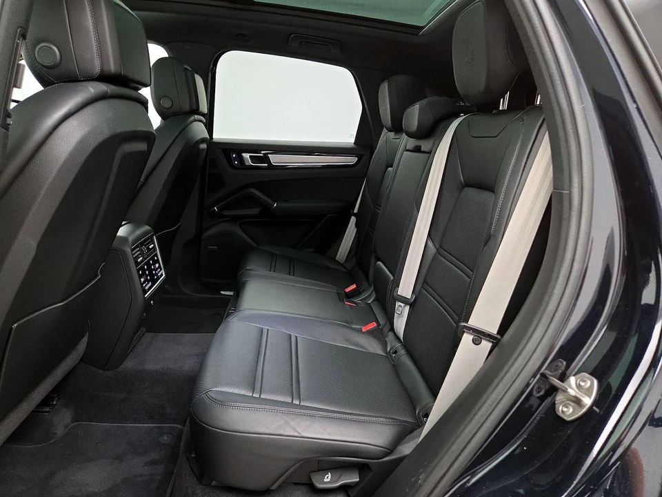 2023 Porsche 9Y0/9Y3 Cayenne - Image 22 of 28