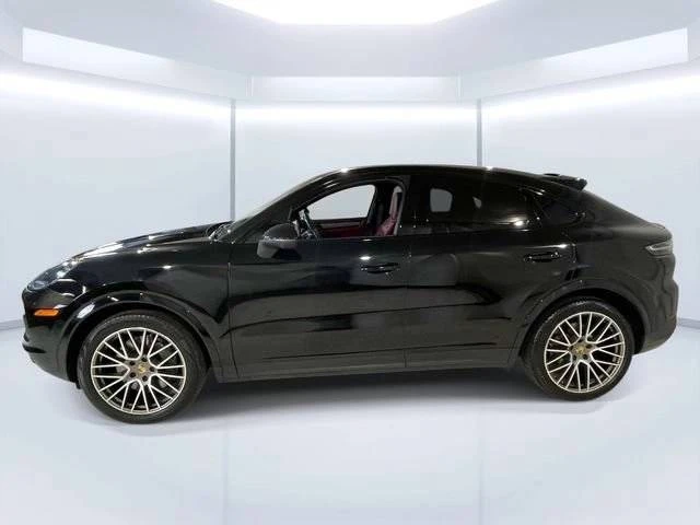2023 Porsche 9Y0/9Y3 Cayenne Coupe - Image 2 of 5