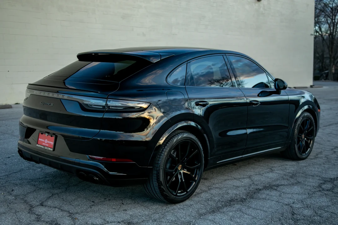 2023 Porsche 9Y0/9Y3 Cayenne S - Image 10 of 31