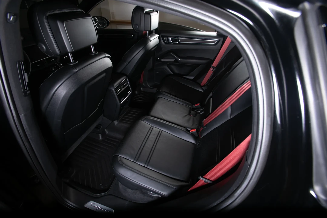 2023 Porsche 9Y0/9Y3 Cayenne S - Image 31 of 31