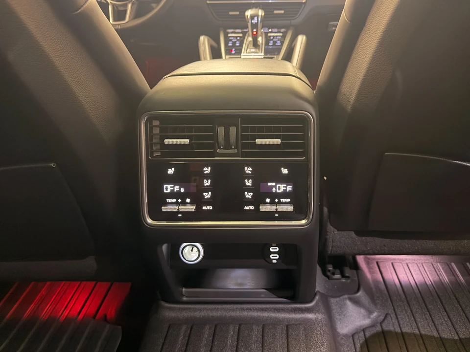 2023 Porsche 9Y0/9Y3 Cayenne S - Image 29 of 31