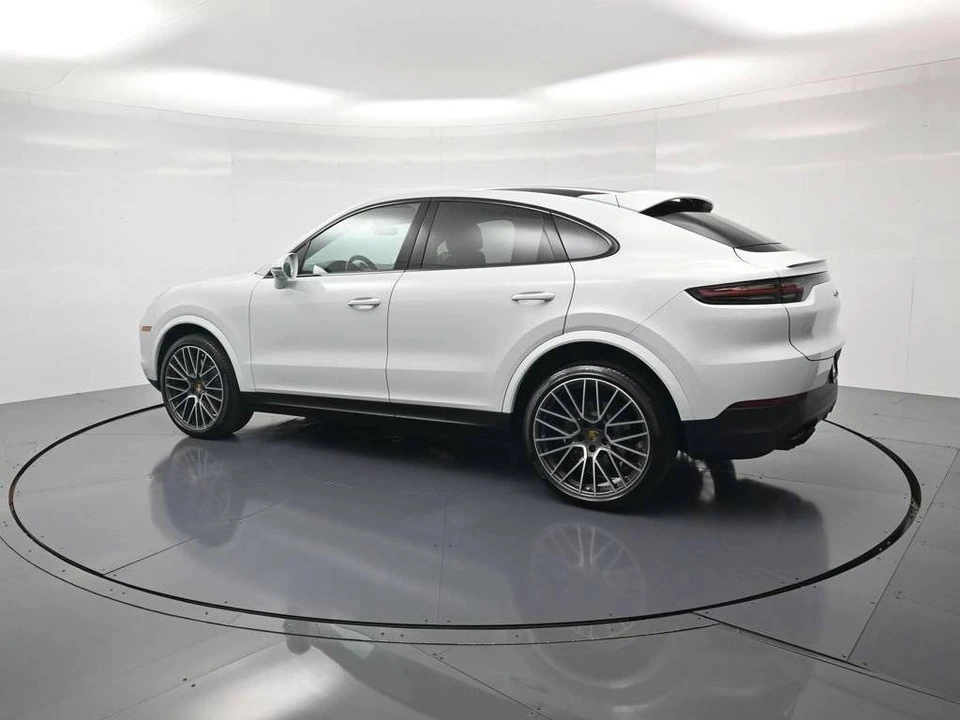 2023 Porsche 9Y0/9Y3 Cayenne S - Image 3 of 5