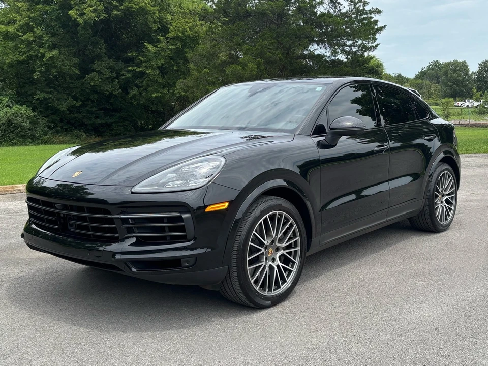 2023 Porsche 9Y0/9Y3 Cayenne Coupe - Image 2 of 31