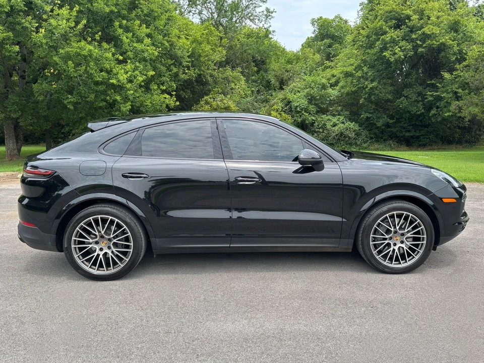 2023 Porsche 9Y0/9Y3 Cayenne Coupe - Image 7 of 31