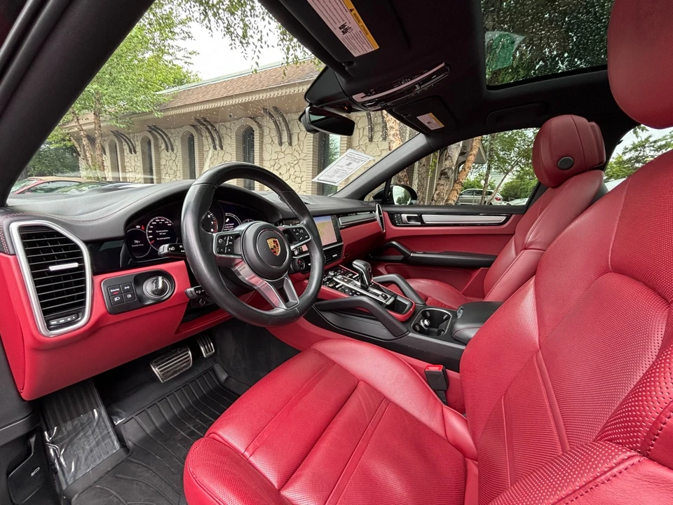 2023 Porsche 9Y0/9Y3 Cayenne Coupe - Image 20 of 31