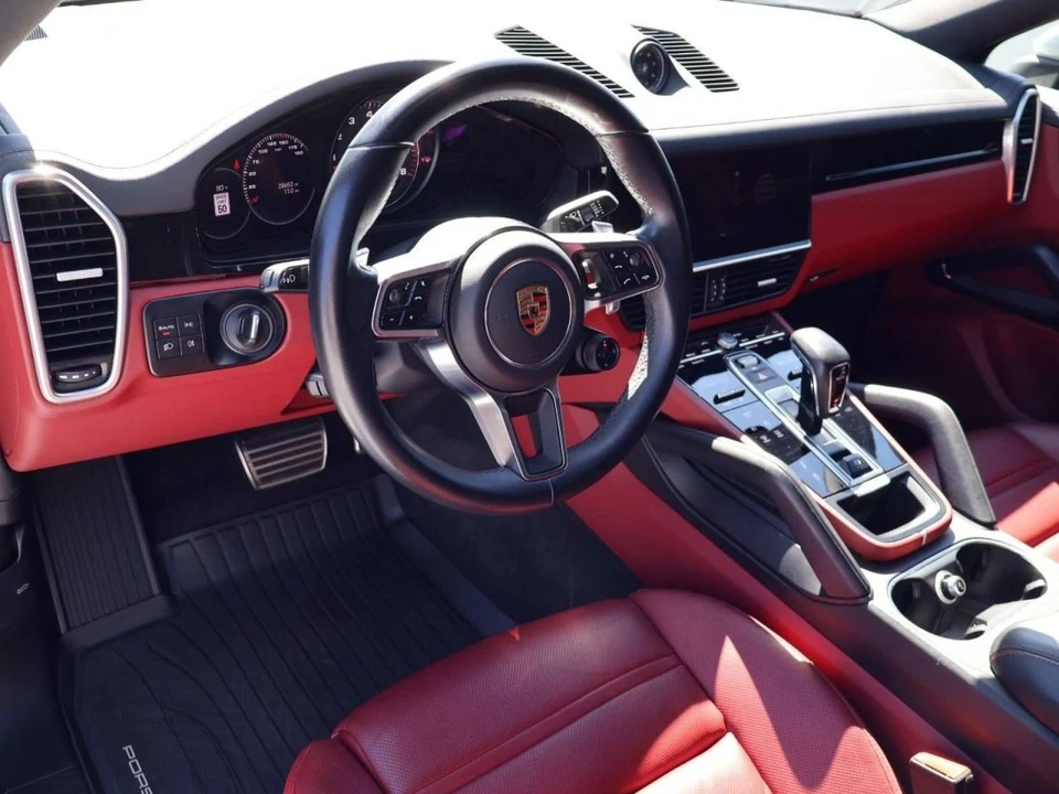 2023 Porsche 9Y0/9Y3 Cayenne Coupe - Image 4 of 5
