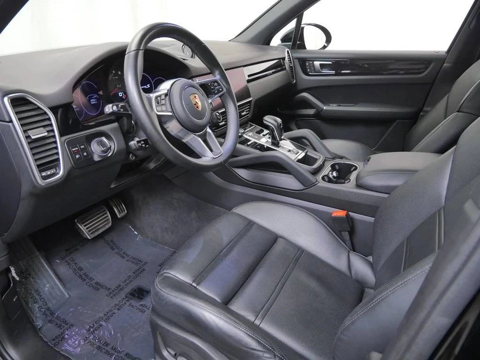 2023 Porsche 9Y0/9Y3 Cayenne S - Image 4 of 5