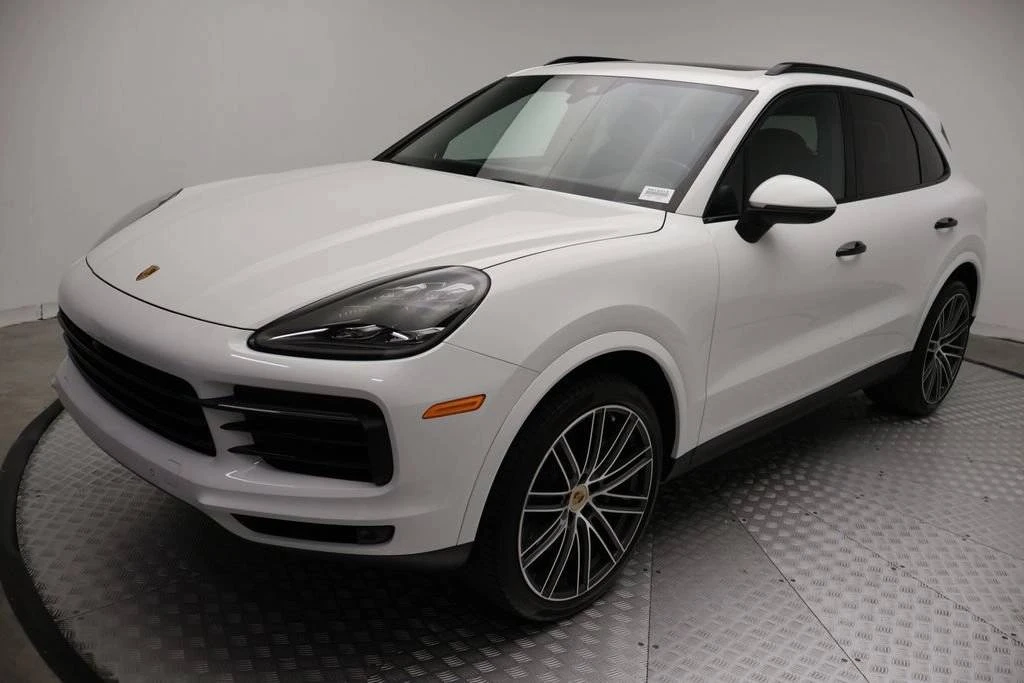 2023 Porsche 9Y0/9Y3 Cayenne S - Image 2 of 5