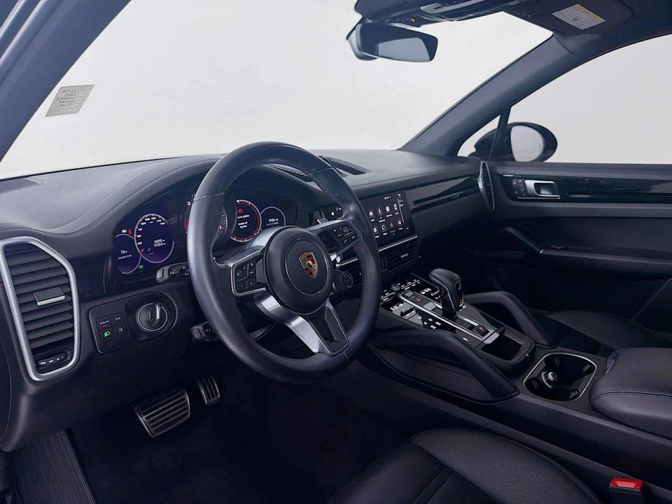 2023 Porsche 9Y0/9Y3 Cayenne S - Image 4 of 5