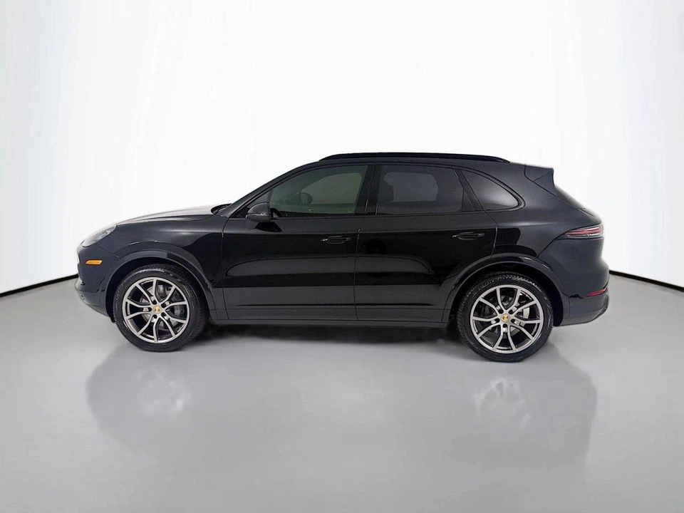 2023 Porsche 9Y0/9Y3 Cayenne S - Image 2 of 5