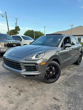 2023 Porsche Cayenne S