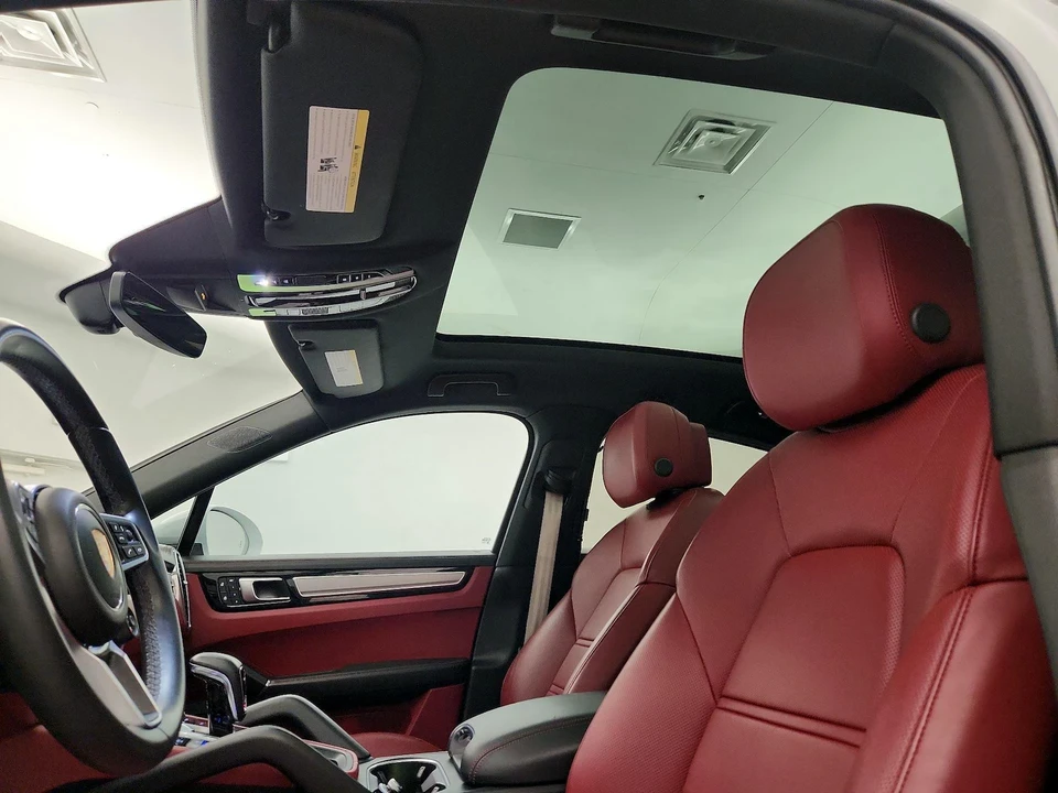 2023 Porsche 9Y0/9Y3 Cayenne Coupe - Image 21 of 28