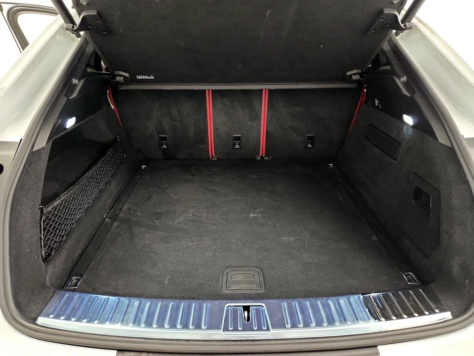 2023 Porsche 9Y0/9Y3 Cayenne Coupe - Image 23 of 28