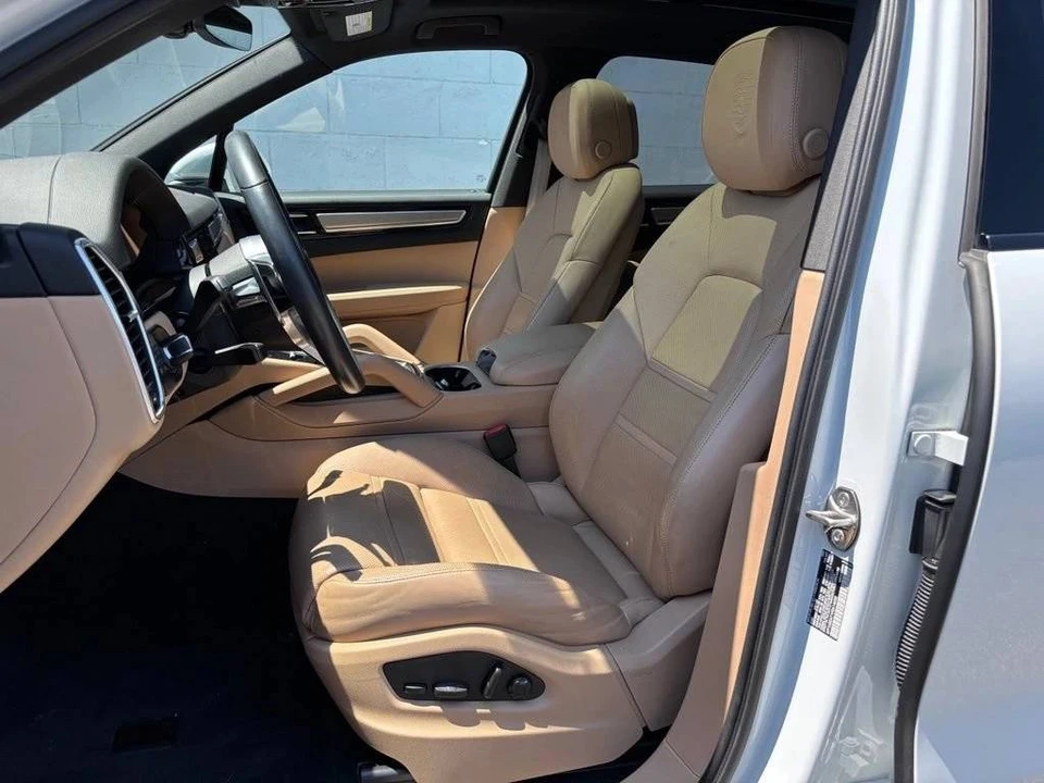 2023 Porsche 9Y0/9Y3 Cayenne S - Image 5 of 5