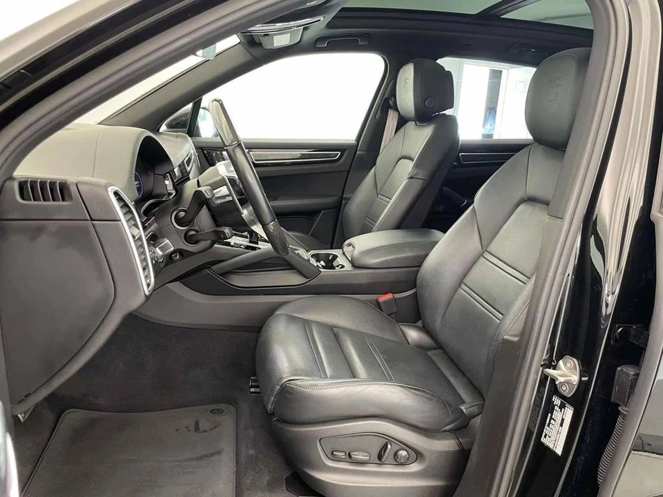 2023 Porsche 9Y0/9Y3 Cayenne S - Image 5 of 5
