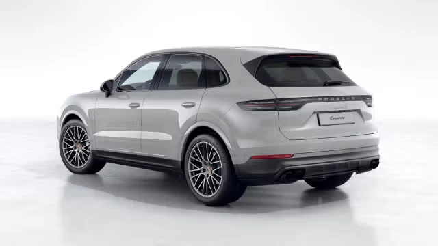 2023 Porsche 9Y0/9Y3 Cayenne S - Image 18 of 31