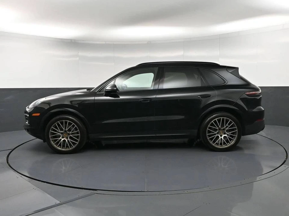 2023 Porsche 9Y0/9Y3 Cayenne S - Image 2 of 5