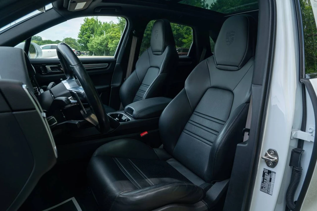 2023 Porsche 9Y0/9Y3 Cayenne S - Image 5 of 5