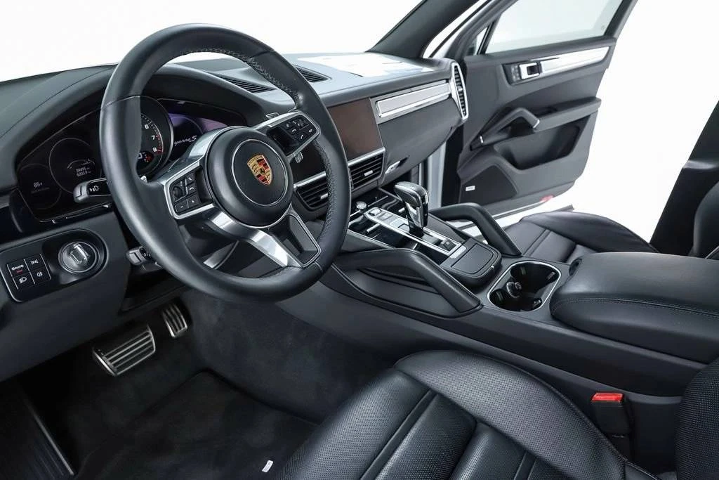 2023 Porsche 9Y0/9Y3 Cayenne S - Image 4 of 5