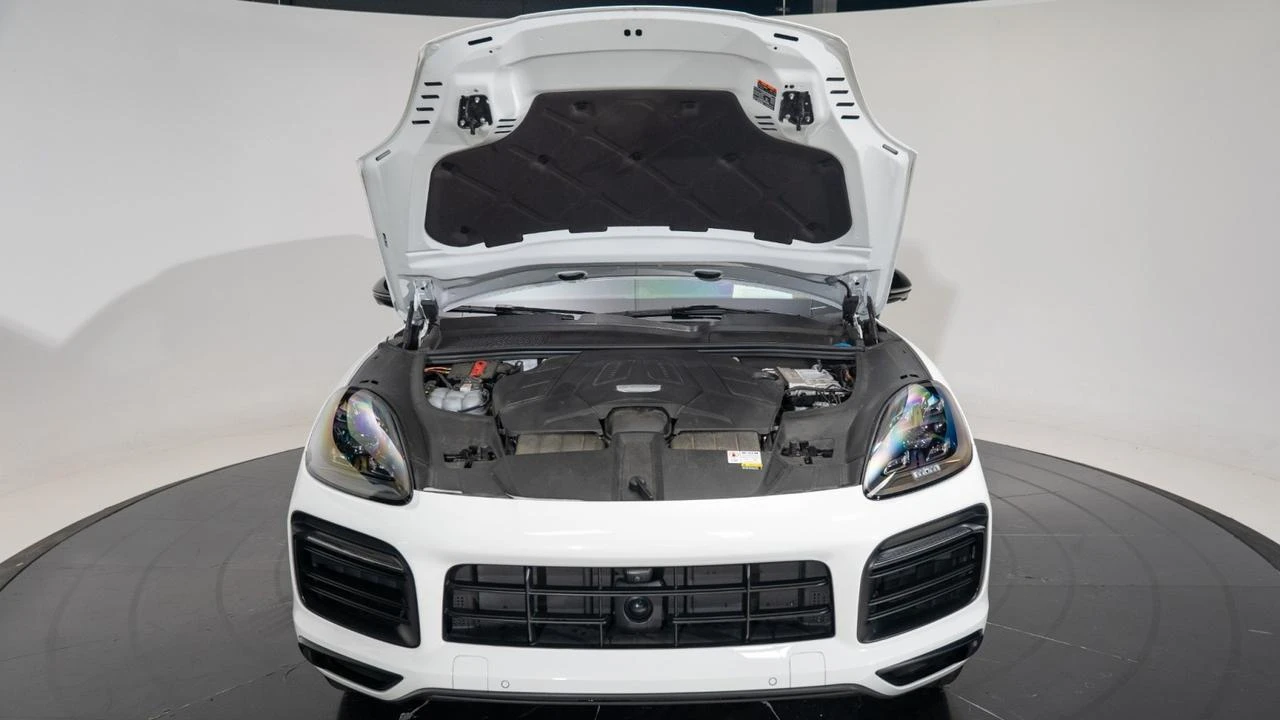 2023 Porsche 9Y0/9Y3 Cayenne S - Image 16 of 31