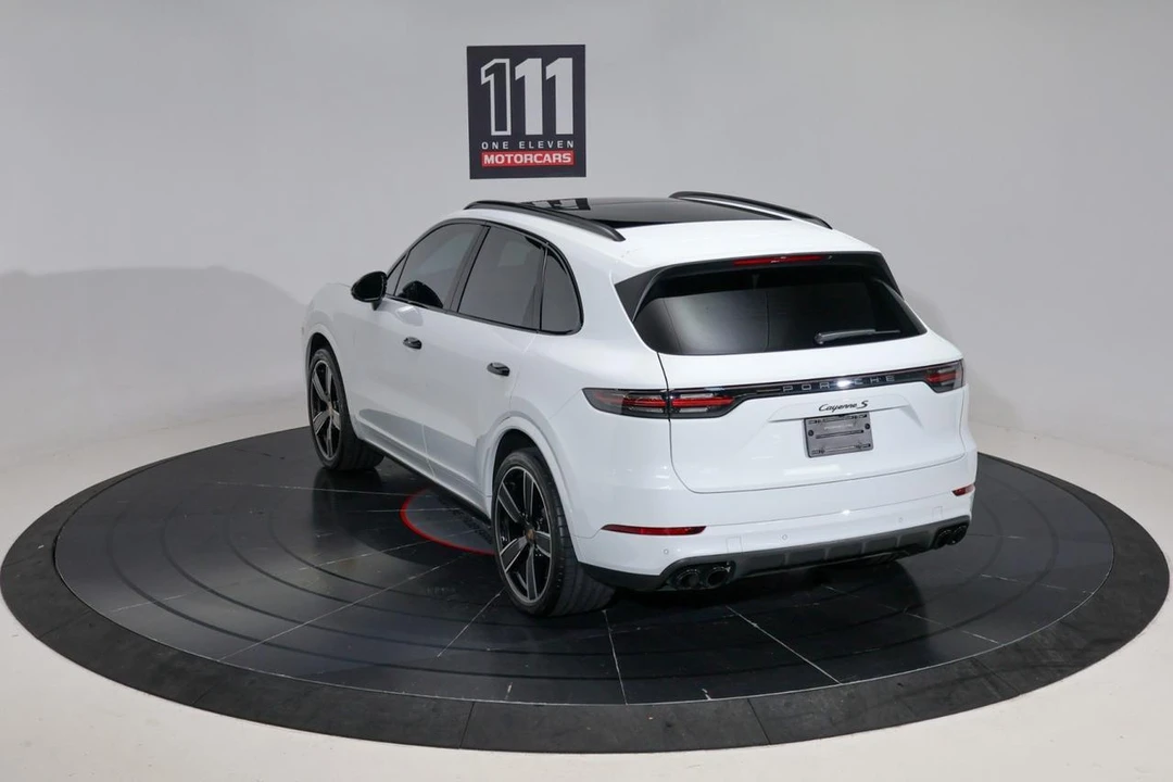 2023 Porsche 9Y0/9Y3 Cayenne S - Image 11 of 31