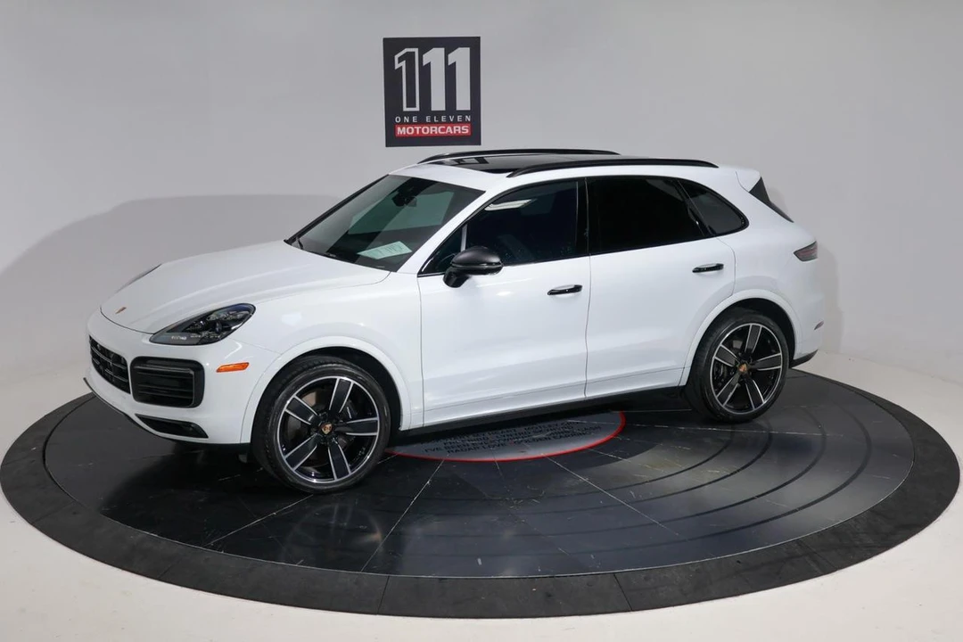 2023 Porsche 9Y0/9Y3 Cayenne S - Image 2 of 31