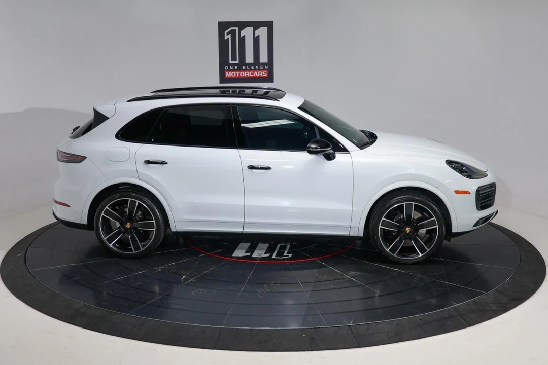 2023 Porsche 9Y0/9Y3 Cayenne S - Image 7 of 31