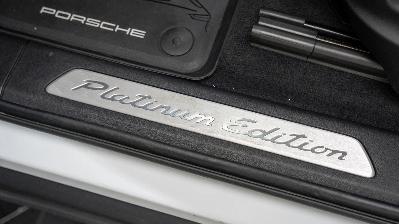 2023 Porsche 9Y0/9Y3 Cayenne S - Image 28 of 31