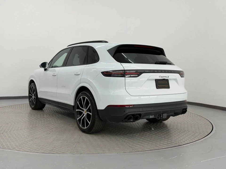 2023 Porsche 9Y0/9Y3 Cayenne S - Image 3 of 5
