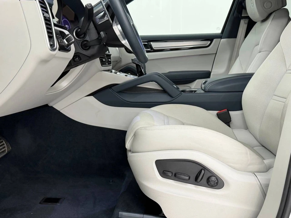 2023 Porsche 9Y0/9Y3 Cayenne S - Image 5 of 5
