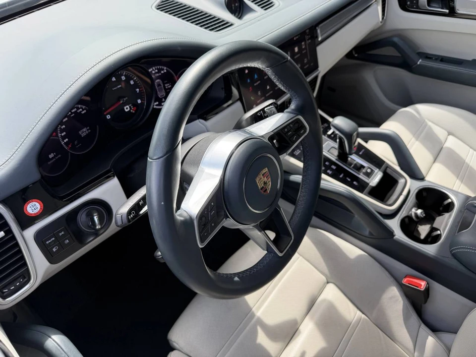 2023 Porsche 9Y0/9Y3 Cayenne S - Image 4 of 5