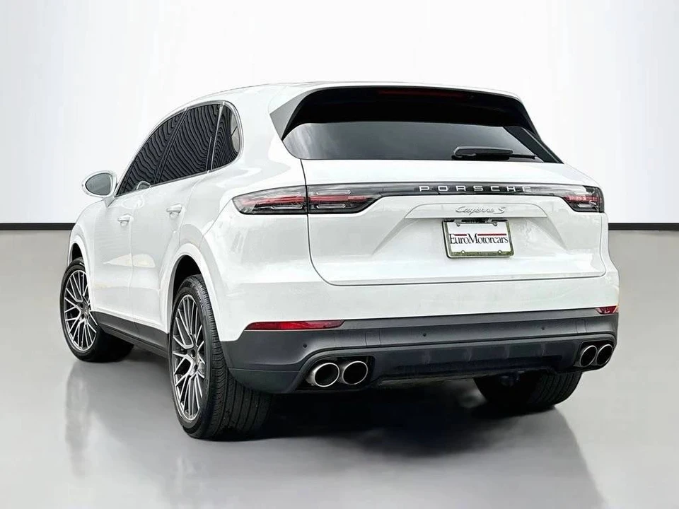 2023 Porsche 9Y0/9Y3 Cayenne S - Image 3 of 5