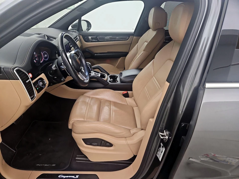 2023 Porsche 9Y0/9Y3 Cayenne S - Image 10 of 26