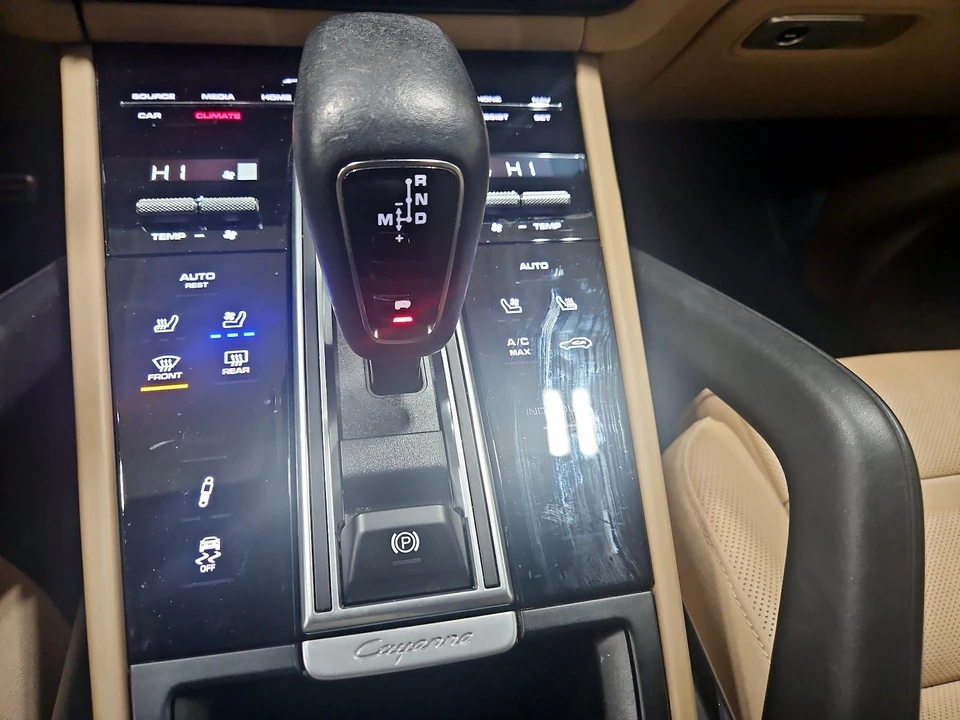 2023 Porsche 9Y0/9Y3 Cayenne S - Image 17 of 26