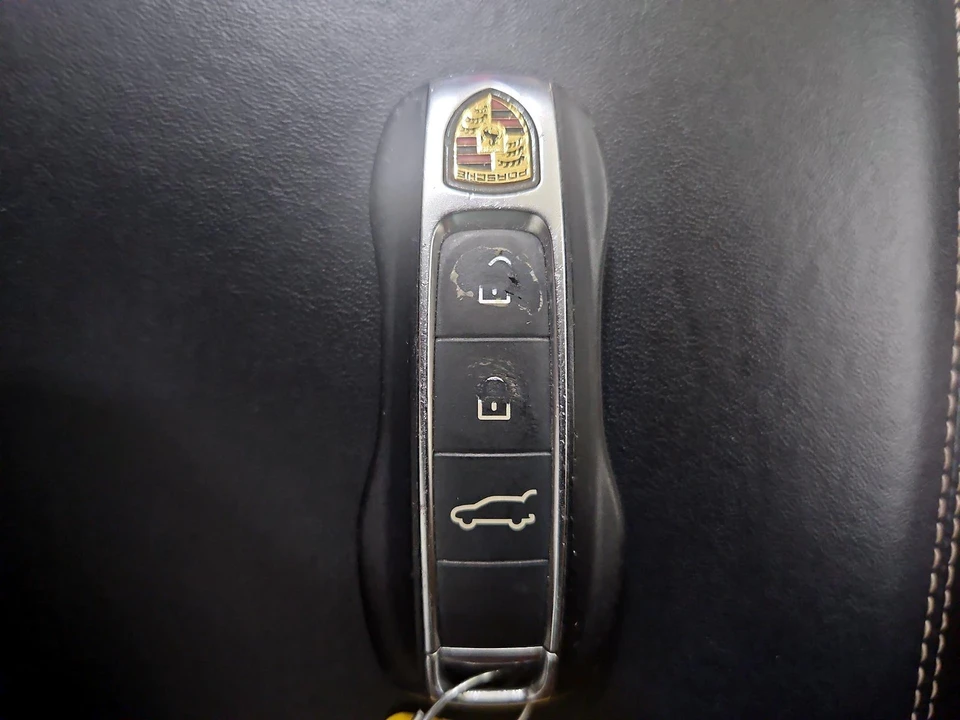 2023 Porsche 9Y0/9Y3 Cayenne S - Image 23 of 26