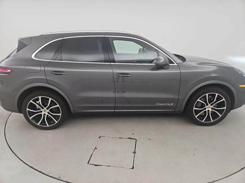 2023 Porsche 9Y0/9Y3 Cayenne S - Image 4 of 26