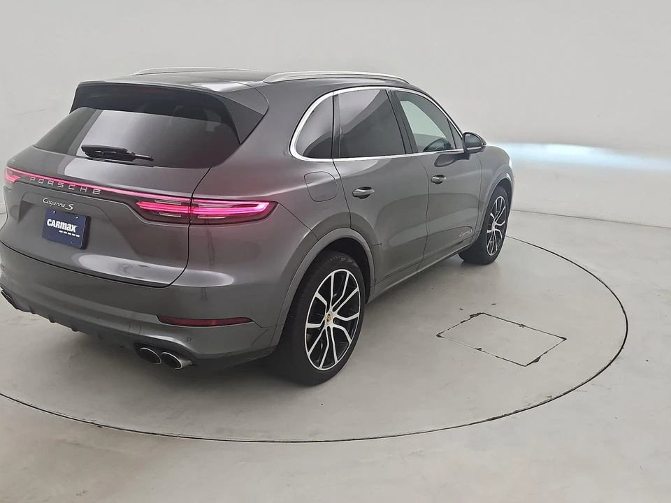 2023 Porsche 9Y0/9Y3 Cayenne S - Image 5 of 26