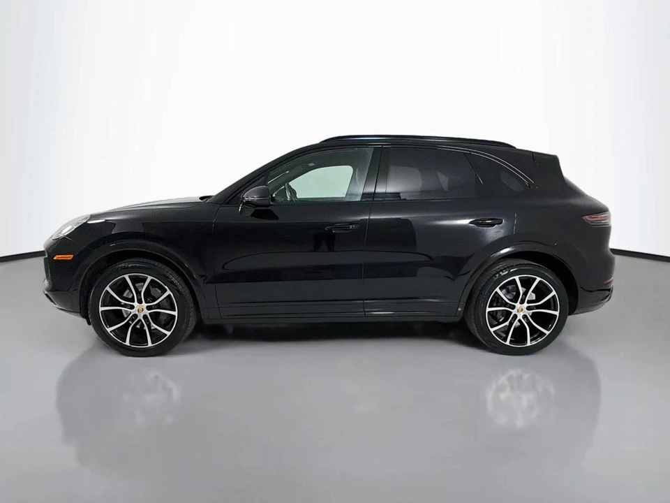 2023 Porsche 9Y0/9Y3 Cayenne S - Image 3 of 5