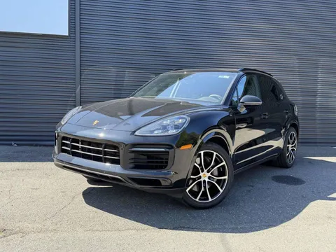 2023 Porsche Cayenne S