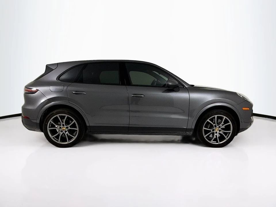2023 Porsche 9Y0/9Y3 Cayenne - Image 8 of 12