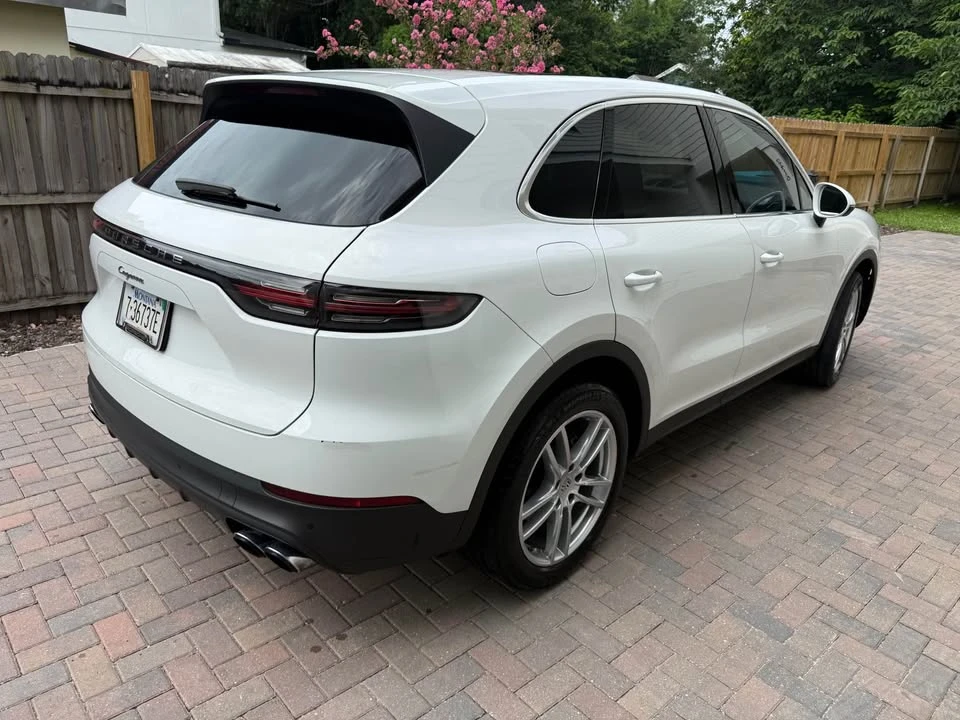 2023 Porsche 9Y0/9Y3 Cayenne - Image 3 of 9