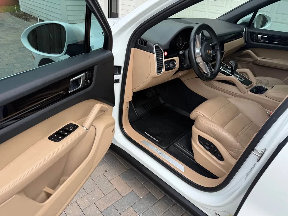 2023 Porsche 9Y0/9Y3 Cayenne - Image 5 of 9