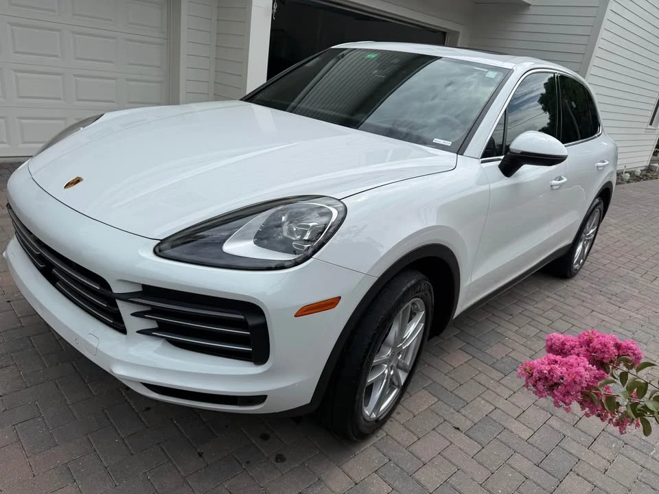 2023 Porsche 9Y0/9Y3 Cayenne - Image 2 of 9