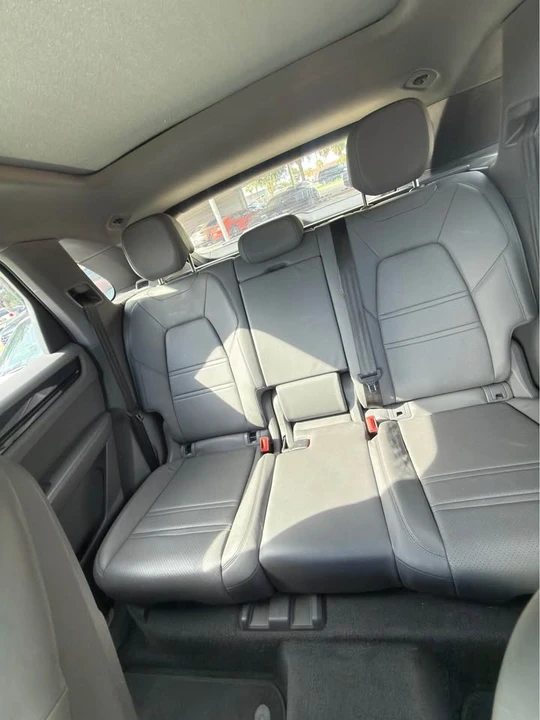 2023 Porsche 9Y0/9Y3 Cayenne - Image 13 of 14